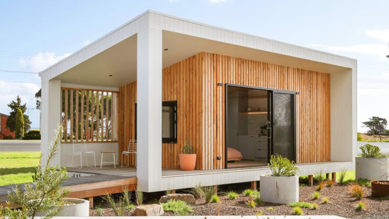 Luxury Accommodation Eco Studio with Large Deck