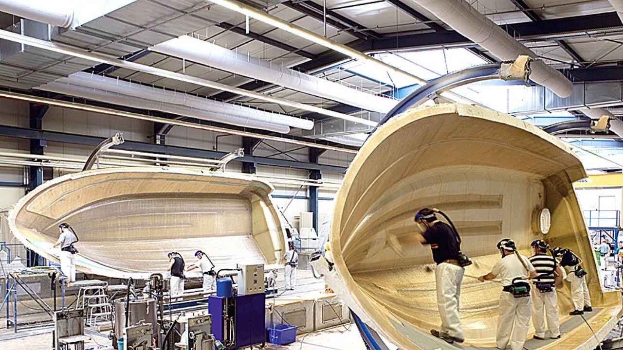 Short Float Factory Inside Super Luxurious Boat And Yacht Factory | Manufacturing Process ...